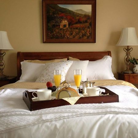 요르단 The Orchard Croft Boutique Country Retreat B&B 외부 사진