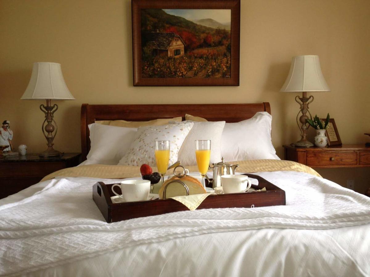 요르단 The Orchard Croft Boutique Country Retreat B&B 외부 사진